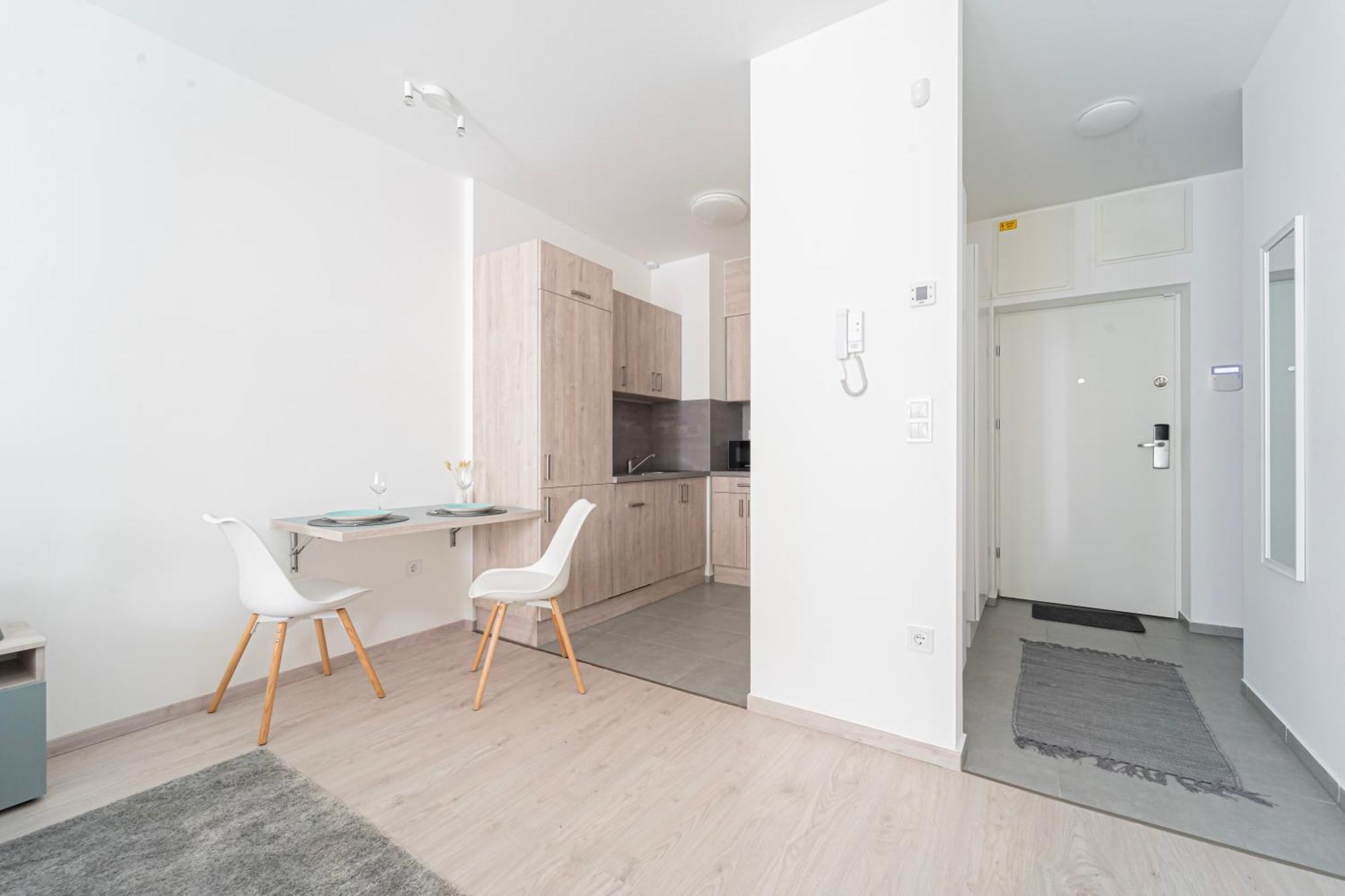 Westside Garden Apartments By Urbanrent ブダペスト エクステリア 写真