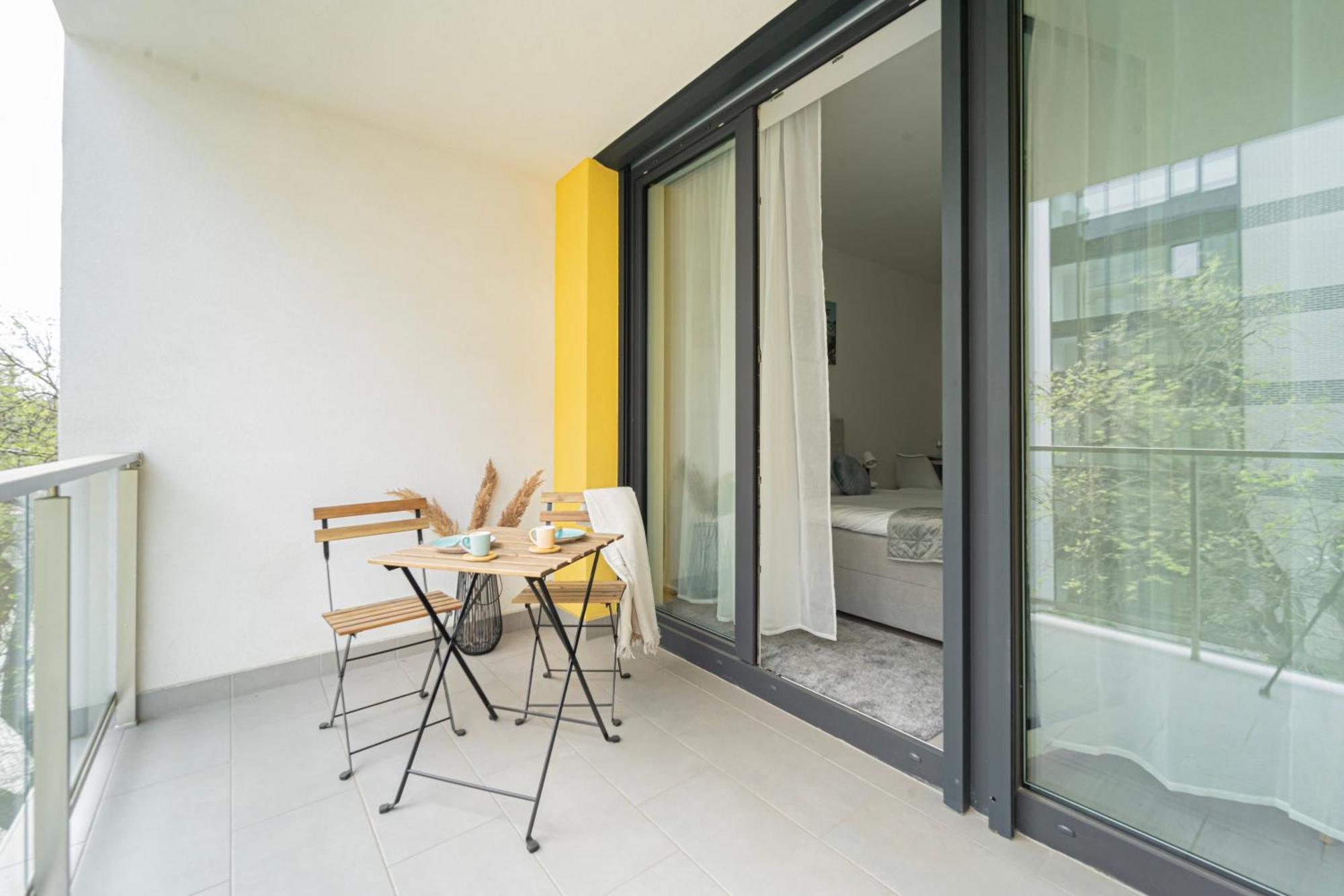 Westside Garden Apartments By Urbanrent ブダペスト エクステリア 写真